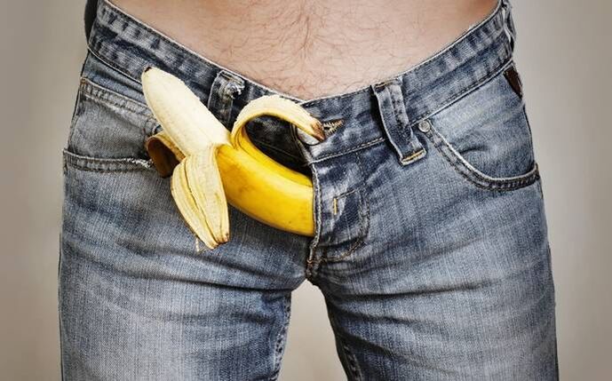 Great cock in the example of a banana